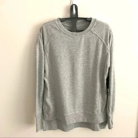 90 degree Women’s S Gray Crewneck Pullover Sweatshirt Long Sleeve Casual Lounge - Picture 2 of 8